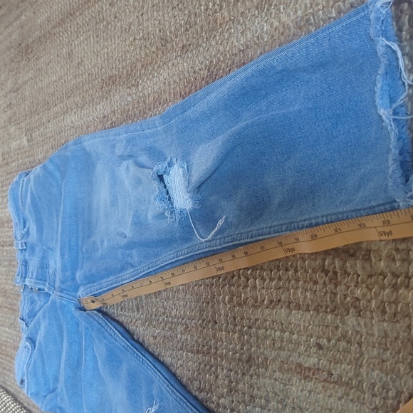 Re/Done '90s high-rise ankle crop - Picture 10 of 10